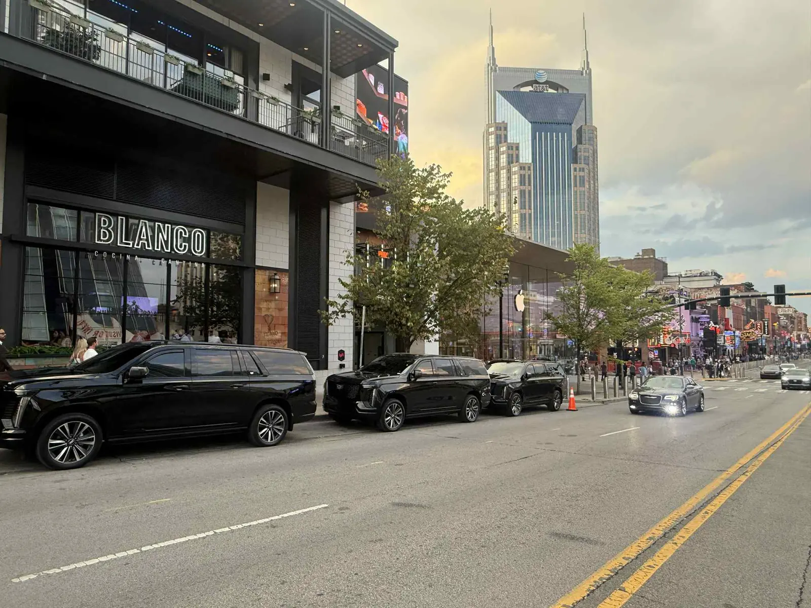 First Class Limo vehicles in Nashville